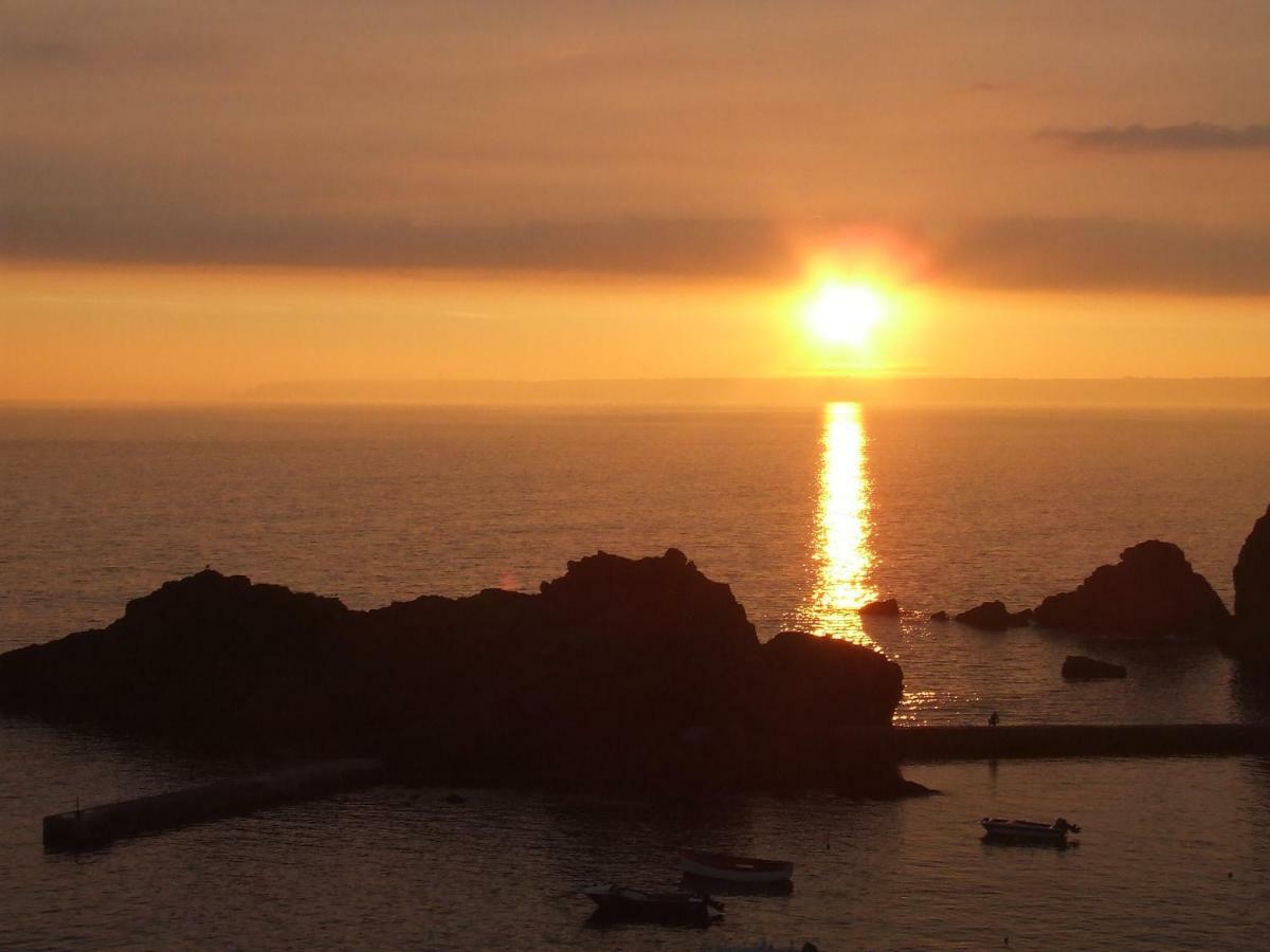 Bed and Breakfast Little Orchard House Salcombe Esterno foto